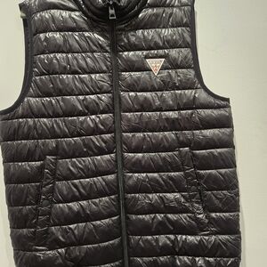 GUESS Quilted Puffer Vest in Shiny Black